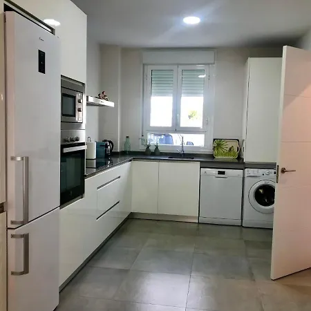 Gatu Conil Sunset Casa Junto El Mar Con Jardin Privado, Parking Gratis Y Piscina Comun -Mayores De 21 Anos Y Familias Nyaraló *