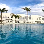 Gatu Premium Conil Sunset House Con Piscina, 3 Dormit, 3 Banos, Jardin Privado , Wifi Y Parking, Preferente Mayores De 21 Anos Y Familias Дом отдыха *