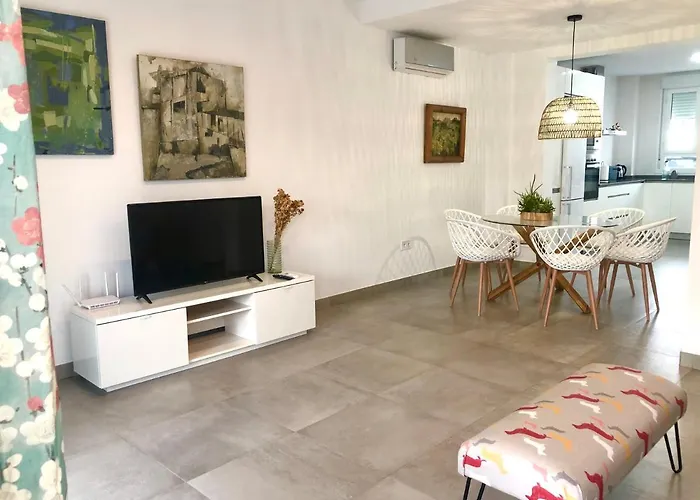 Gatu Premium Conil Sunset House Con Piscina, 3 Dormit, 3 Banos, Jardin Privado , Wifi Y Parking, Preferente Mayores De 21 Anos Y Familias Дом отдыха *